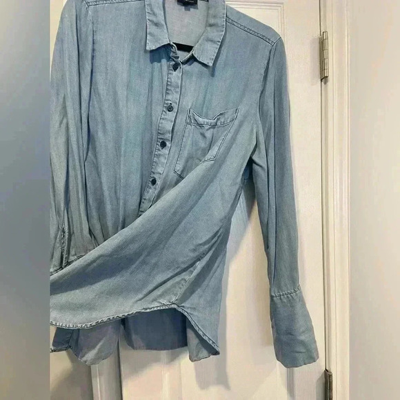 Who What Wear Lyocell Denim Long Sleeve Button Down Large Cuffs Pocket Size M - Picture 3 of 11